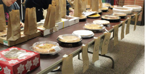 Blue Gold Pie Auction
