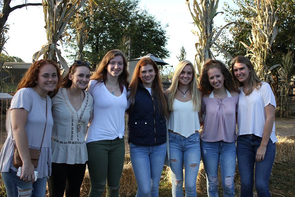 Picture of a group of Padua seniors enjoying a night at Linvilla Orchards this past October, via the Padua Academy Facebook page.
(left to right) Caroline Melia, Kaitlyn Cassidy, Hannah Ward, Alena Boyer, Mackenzie Hill, Dani Friedman, Allison Farrell