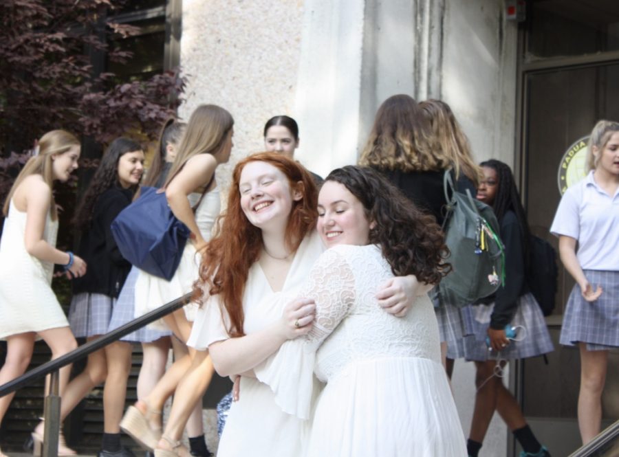 Genevieve Oberholzer:
My favorite thing I ever did at Padua was pushing myself to participate in the Evening of the Arts this year. I’m most going to miss my friends, the sisterhood and community at Padua the most.
